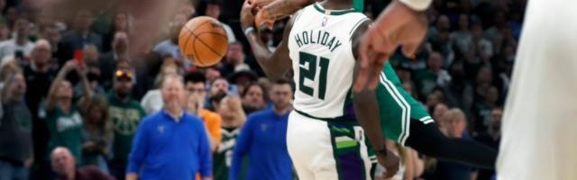 360体育官网-雄鹿GM控诉G3吹罚：罚球差一倍 霍勒迪30投0罚球